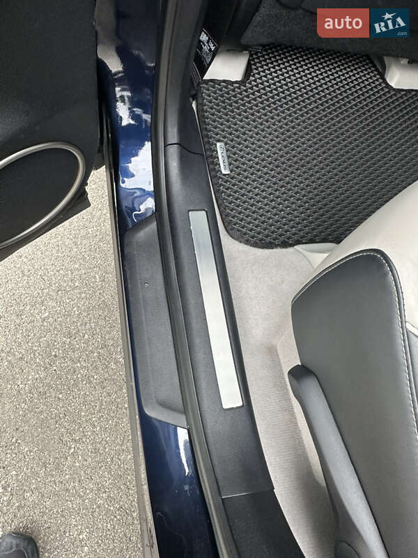 Позашляховик / Кросовер Lexus RX 2019 в Києві фото 18 Позашляховик / Кросовер Lexus RX 2019 в Києві