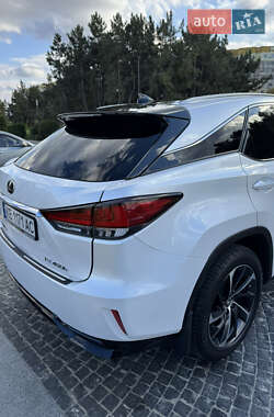 Внедорожник / Кроссовер Lexus RX 2019 в 