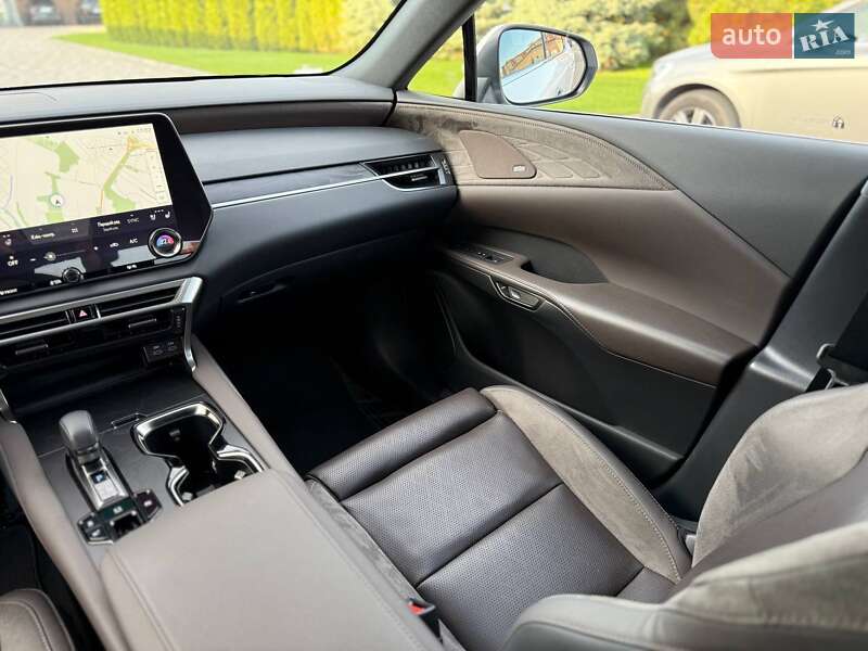 Внедорожник / Кроссовер Lexus RX 2023 в Киеве