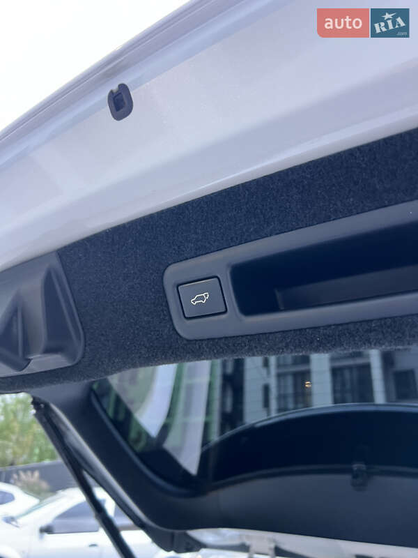 Внедорожник / Кроссовер Lexus RX 2017 в Днепре