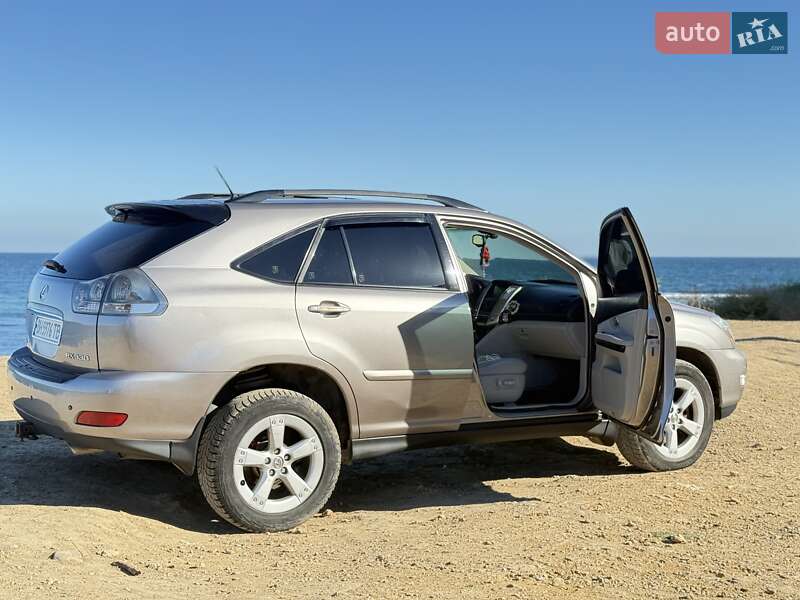 Внедорожник / Кроссовер Lexus RX 2005 в Черноморске фото 3 Внедорожник / Кроссовер Lexus RX 2005 в Черноморске