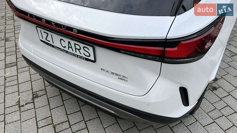 Позашляховик / Кросовер Lexus RX 2024 в Львові