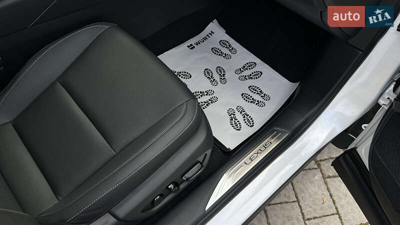 Позашляховик / Кросовер Lexus RX 2024 в Львові