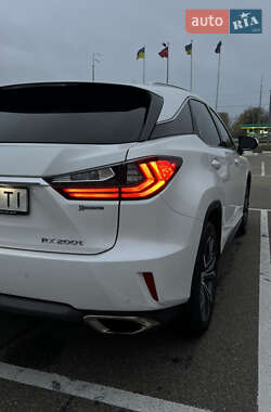 Внедорожник / Кроссовер Lexus RX 2017 в 
