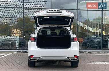 Внедорожник / Кроссовер Lexus RX 2020 в 