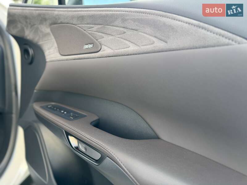 Внедорожник / Кроссовер Lexus RX 2023 в Киеве фото 29 Внедорожник / Кроссовер Lexus RX 2023 в Киеве