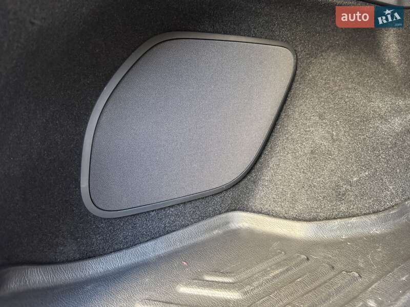 Внедорожник / Кроссовер Lexus RX 2023 в Киеве фото 33 Внедорожник / Кроссовер Lexus RX 2023 в Киеве