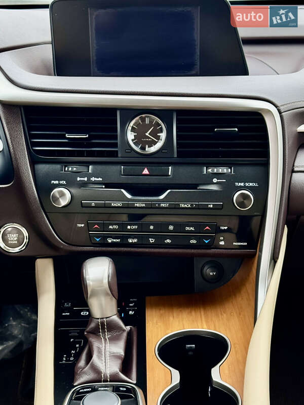 Внедорожник / Кроссовер Lexus RX 2018 в Киеве