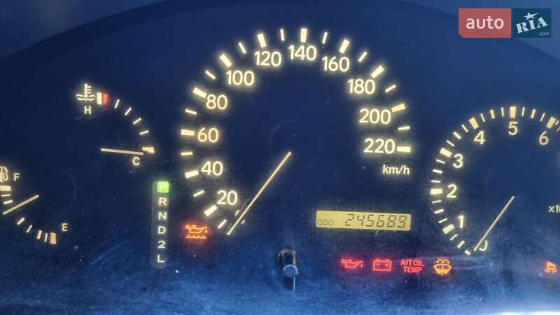 Внедорожник / Кроссовер Lexus RX 2001 в Львове