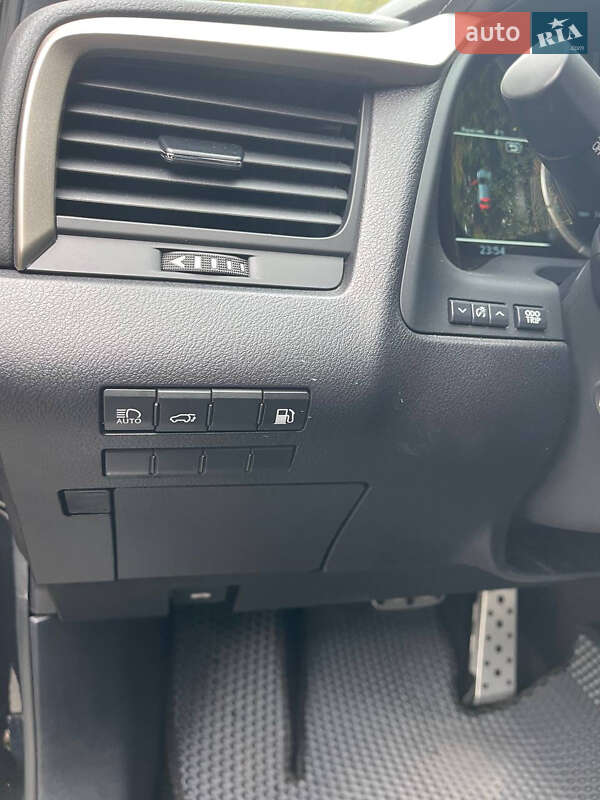 Внедорожник / Кроссовер Lexus RX 2020 в Виннице