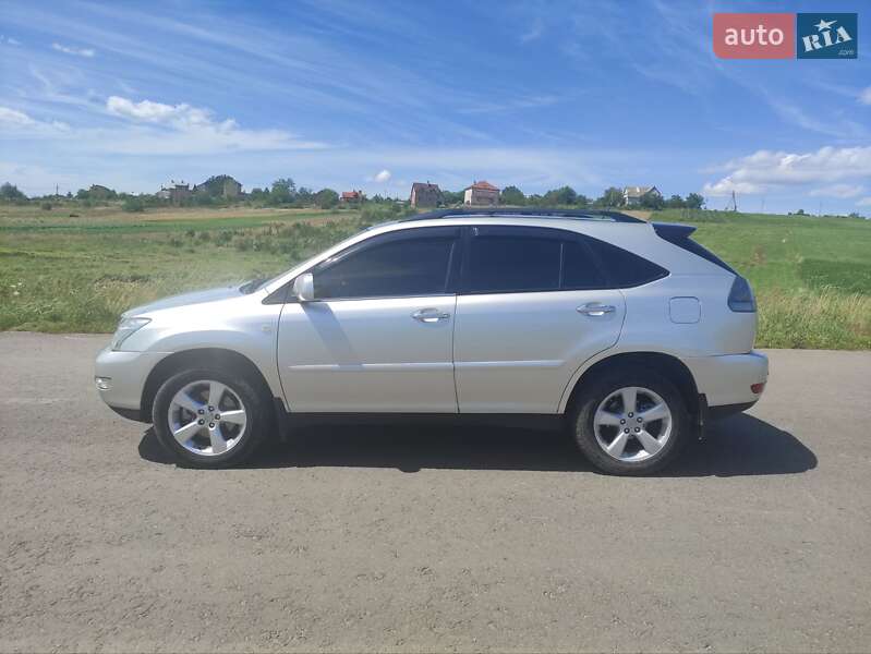 Внедорожник / Кроссовер Lexus RX 2004 в Дрогобыче