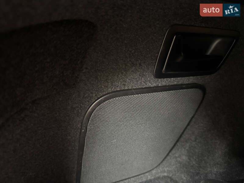 Позашляховик / Кросовер Lexus RX 2013 в Києві фото 55 Позашляховик / Кросовер Lexus RX 2013 в Києві