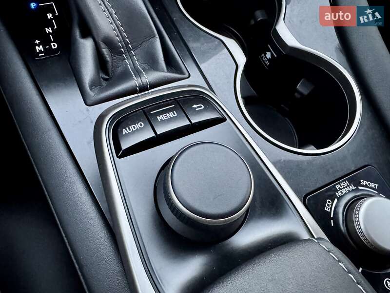 Позашляховик / Кросовер Lexus RX 2016 в Києві фото 57 Позашляховик / Кросовер Lexus RX 2016 в Києві