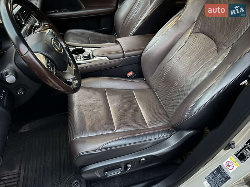 Позашляховик / Кросовер Lexus RX 2016 в Києві