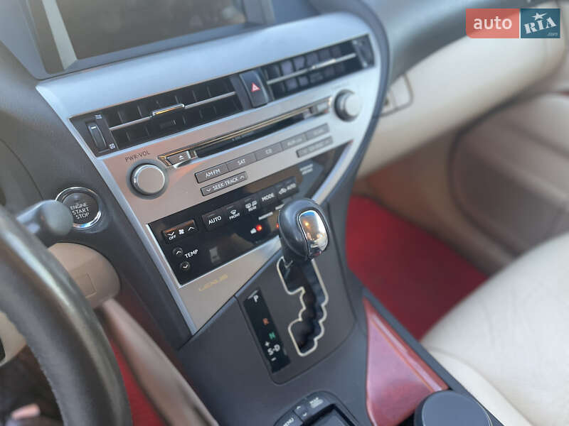 Внедорожник / Кроссовер Lexus RX 2011 в Львове