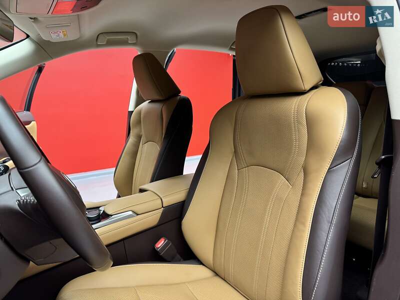 Внедорожник / Кроссовер Lexus RX 2018 в Киеве фото 23 Внедорожник / Кроссовер Lexus RX 2018 в Киеве