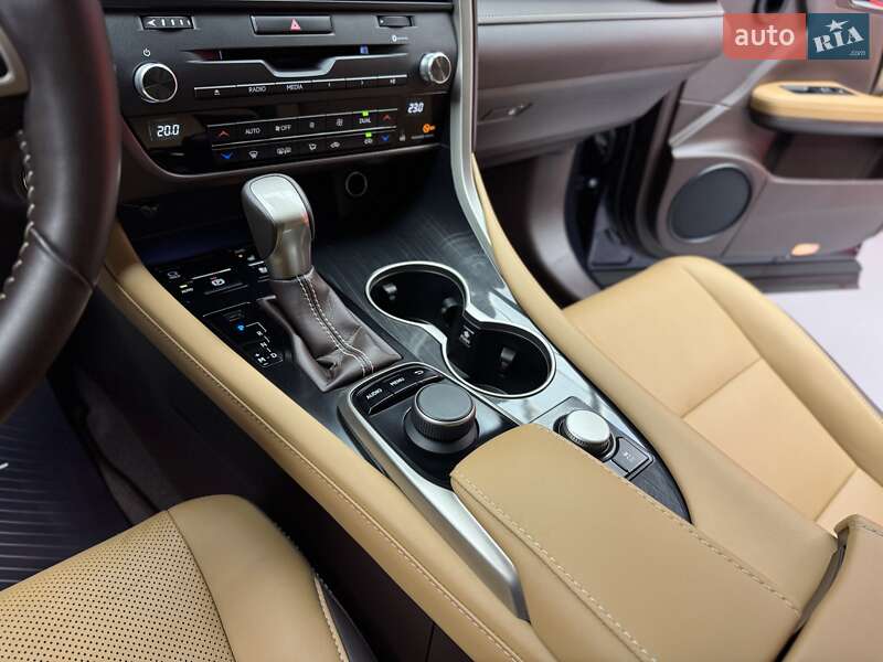 Внедорожник / Кроссовер Lexus RX 2018 в Киеве фото 31 Внедорожник / Кроссовер Lexus RX 2018 в Киеве