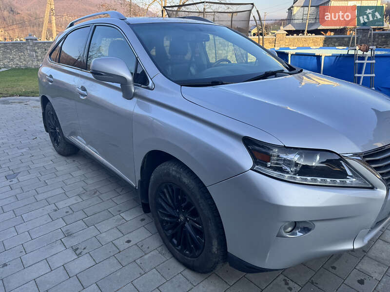 Внедорожник / Кроссовер Lexus RX 2010 в Косове