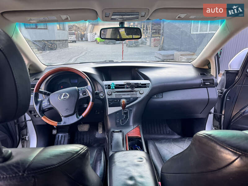 Внедорожник / Кроссовер Lexus RX 2010 в Косове