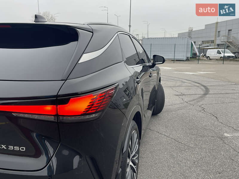Позашляховик / Кросовер Lexus RX 2023 в Києві