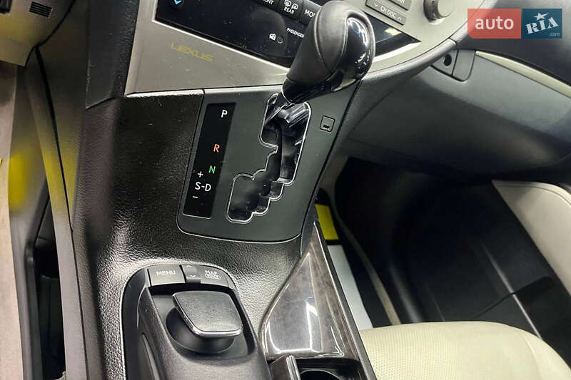 Внедорожник / Кроссовер Lexus RX 2013 в Черновцах