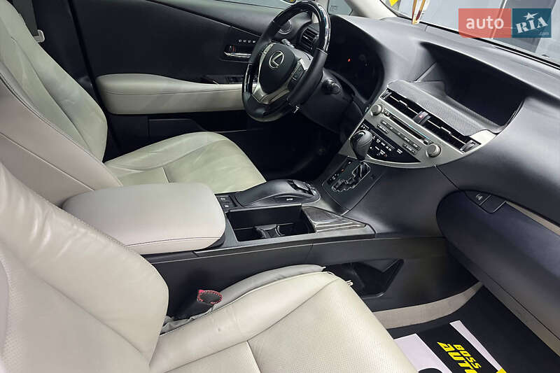 Внедорожник / Кроссовер Lexus RX 2013 в Черновцах
