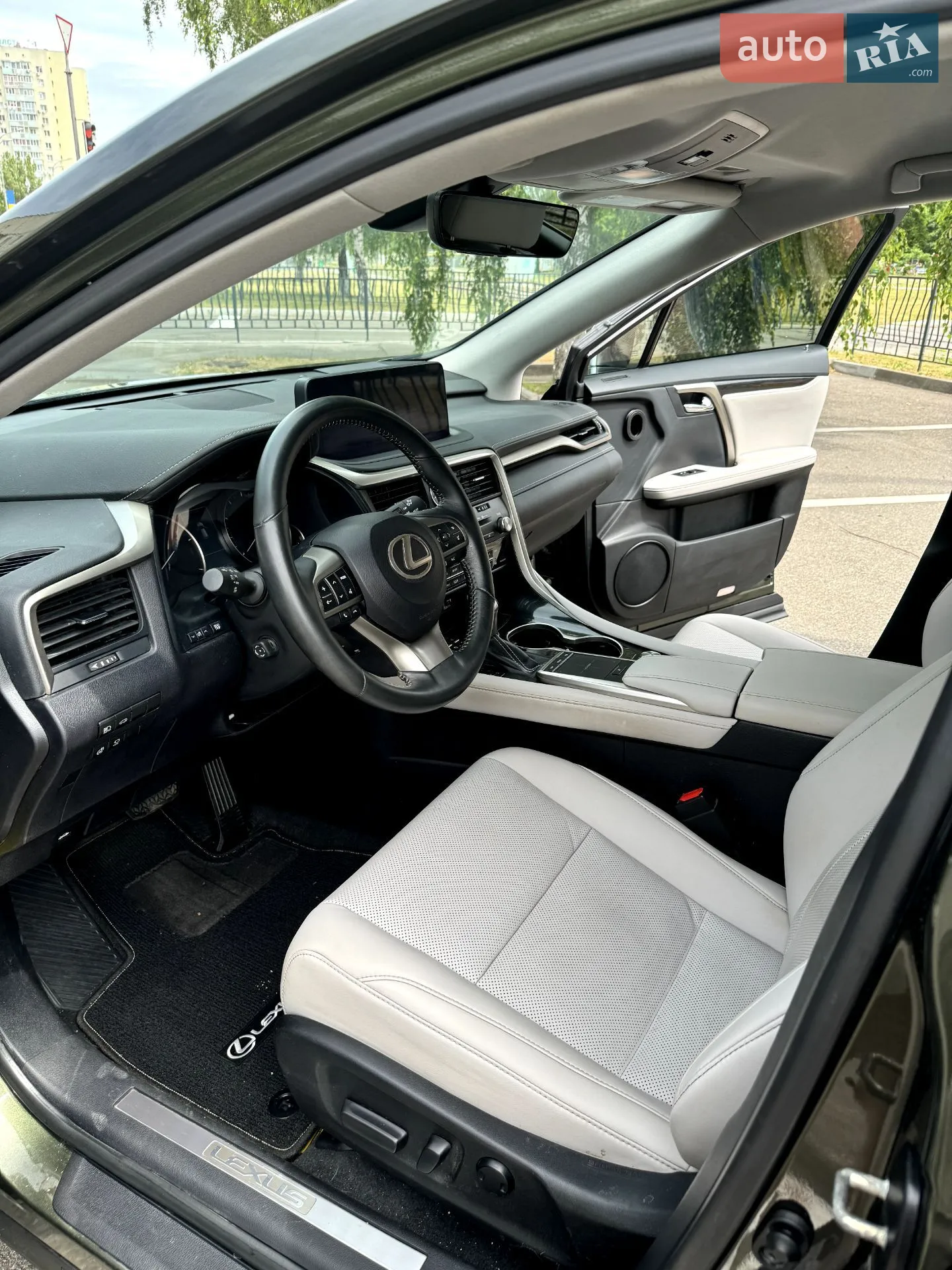 2022 Lexus RX - мініатюра 19