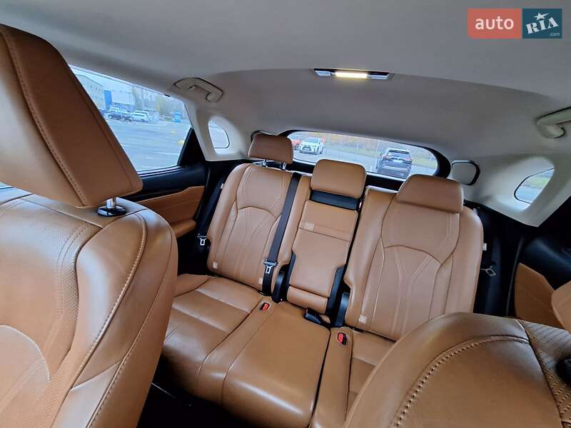 Внедорожник / Кроссовер Lexus RX 2019 в Киеве фото 10 Внедорожник / Кроссовер Lexus RX 2019 в Киеве