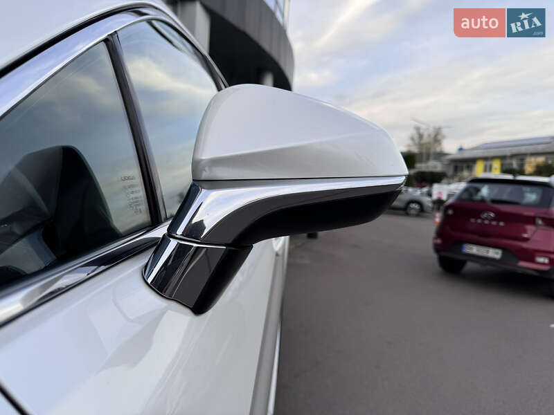 Позашляховик / Кросовер Lexus RX 2016 в Рівному фото 47 Позашляховик / Кросовер Lexus RX 2016 в Рівному