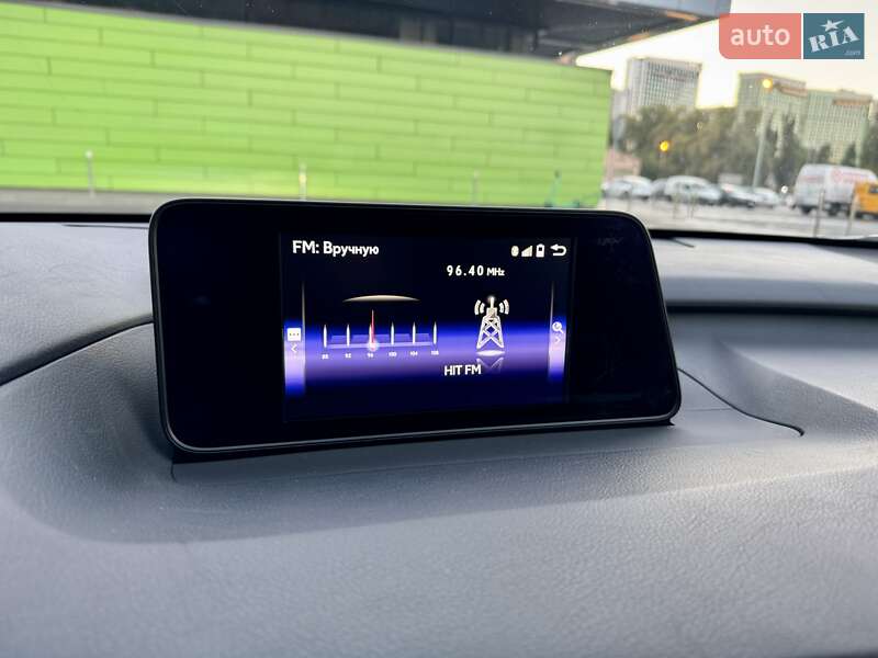 Позашляховик / Кросовер Lexus RX 2016 в Києві