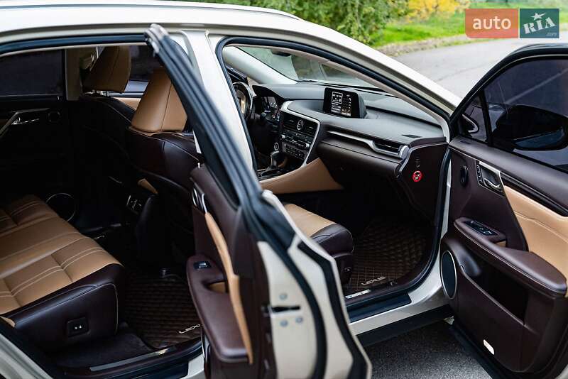 Внедорожник / Кроссовер Lexus RX 2020 в Кривом Роге