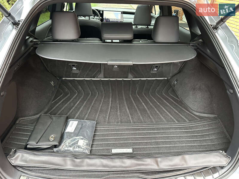 Внедорожник / Кроссовер Lexus RX 2024 в Киеве