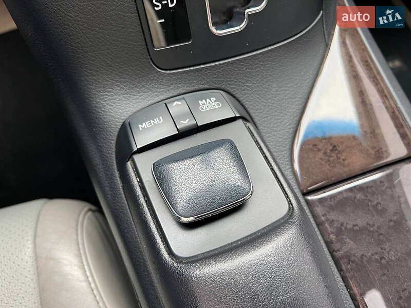 Позашляховик / Кросовер Lexus RX 2012 в Львові