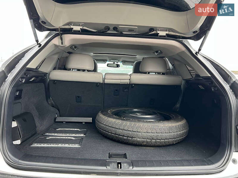 Позашляховик / Кросовер Lexus RX 2012 в Львові