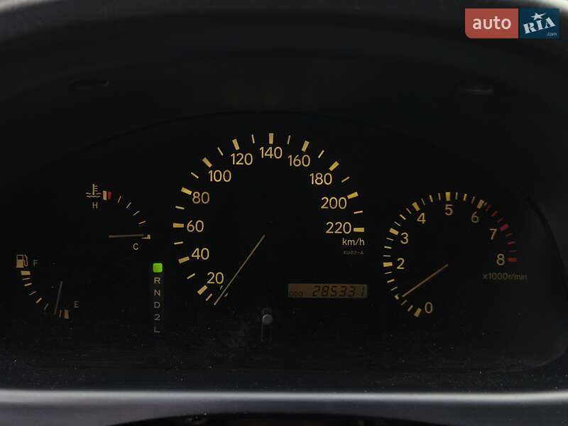 Внедорожник / Кроссовер Lexus RX 2002 в Днепре