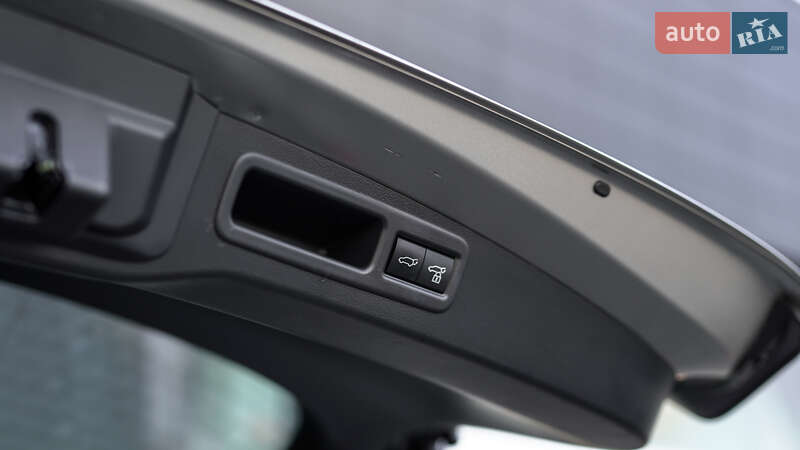 Внедорожник / Кроссовер Lexus RX 2023 в Львове