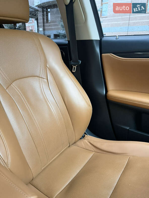 Внедорожник / Кроссовер Lexus RX 2020 в Киеве