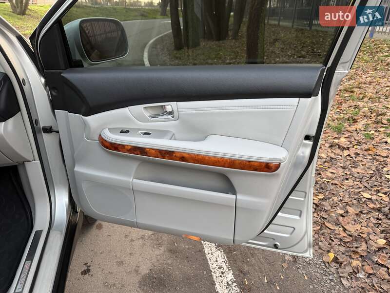 Внедорожник / Кроссовер Lexus RX 2007 в Днепре