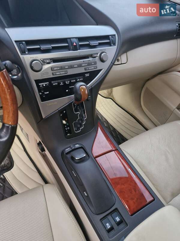 Внедорожник / Кроссовер Lexus RX 2010 в Харькове