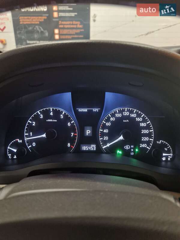 Внедорожник / Кроссовер Lexus RX 2010 в Харькове