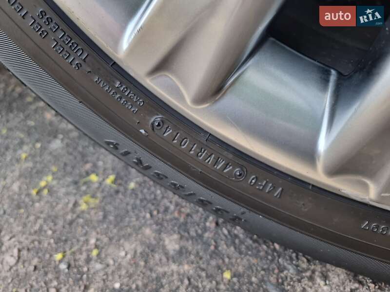 Внедорожник / Кроссовер Lexus RX 2014 в Харькове