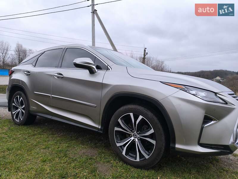 Позашляховик / Кросовер Lexus RX 2018 в Києві