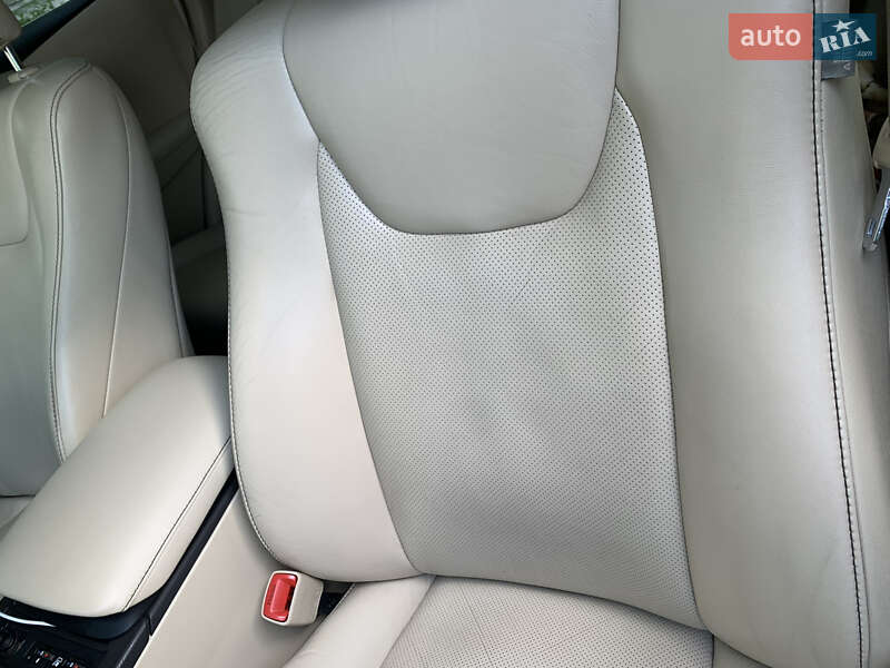 Внедорожник / Кроссовер Lexus RX 2013 в Киеве