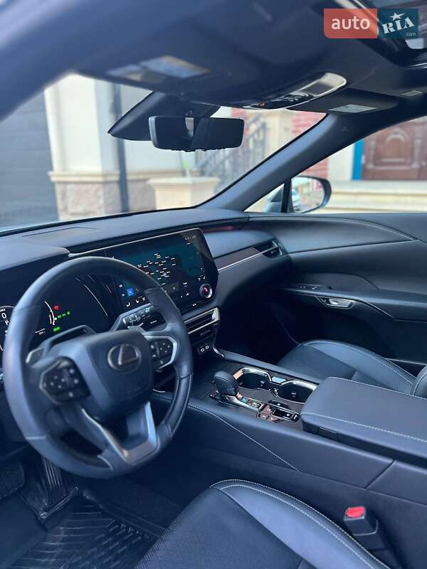 Позашляховик / Кросовер Lexus RX 2023 в Чернівцях фото 7 Позашляховик / Кросовер Lexus RX 2023 в Чернівцях