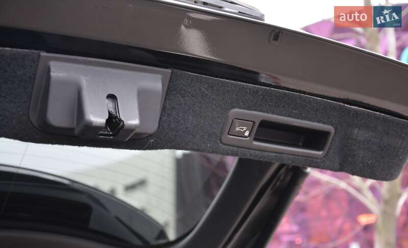 Внедорожник / Кроссовер Lexus RX 2018 в Киеве фото 40 Внедорожник / Кроссовер Lexus RX 2018 в Киеве