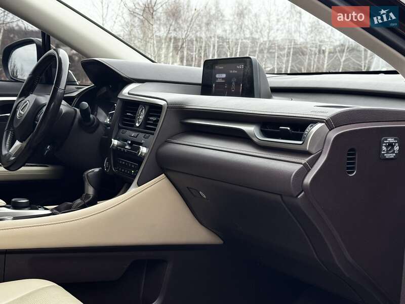 Позашляховик / Кросовер Lexus RX 2016 в Трускавці