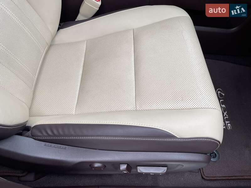 Позашляховик / Кросовер Lexus RX 2016 в Вінниці