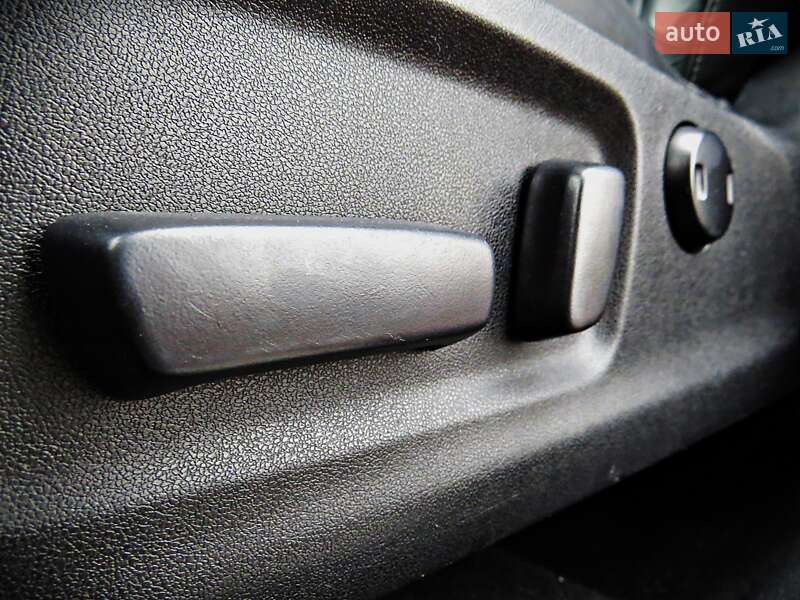 Позашляховик / Кросовер Lexus RX 2018 в Черкасах