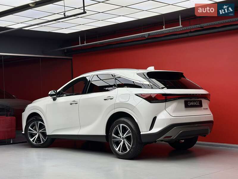 Внедорожник / Кроссовер Lexus RX 2023 в Киеве