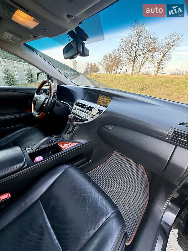 Внедорожник / Кроссовер Lexus RX 2010 в Одессе фото 18 Внедорожник / Кроссовер Lexus RX 2010 в Одессе